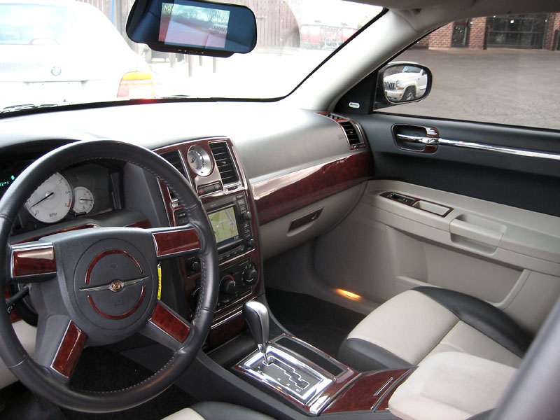 chrysler 300 interior. Chrysler 300 exterior/interior