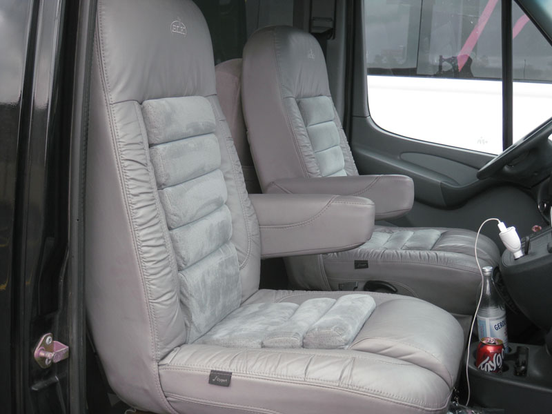 Sprinter Limousine Mercedes Benz 2 7L Diesel Dodge Limo RV Luxury Passenger Van